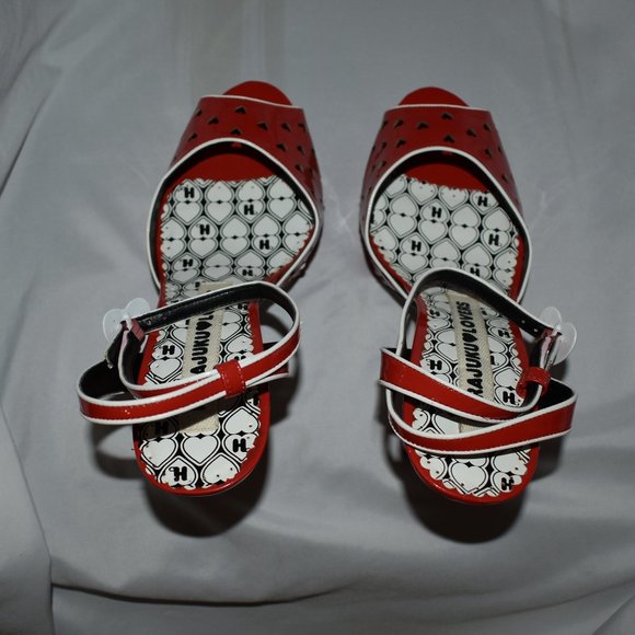 Harajuku Lovers Red Heart High Heels Size 10 - Picture 4 of 7